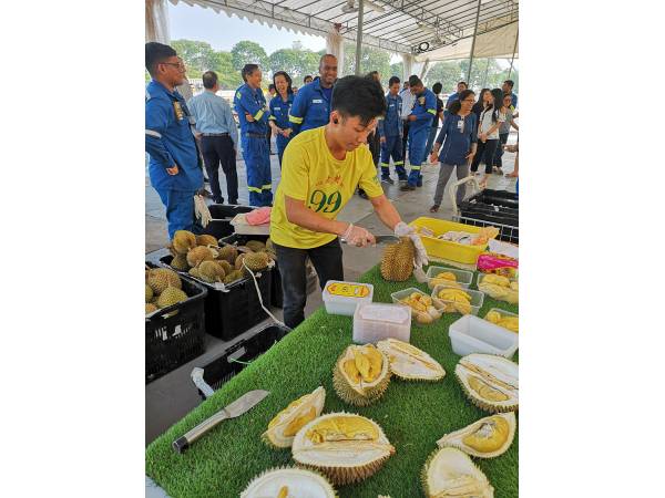 Corporate Durian Party - Linde Gas